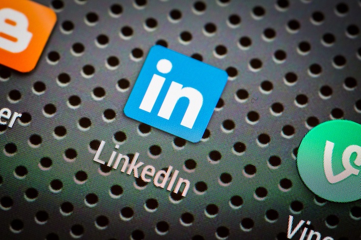 Comment recruter des franchisés sur LinkedIn ?